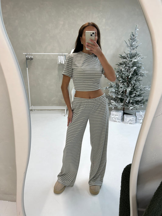 Ribbed Lounge Wear in Grey